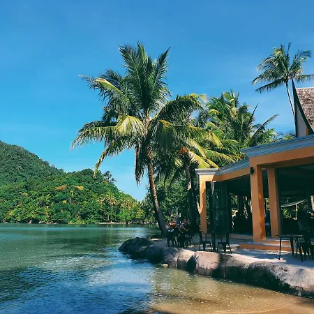 Coral Cove Beachfront Villa - Koh Chang Exterior photo