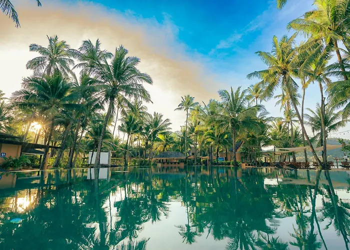 Coral Cove Beachfront Villa - Koh Chang