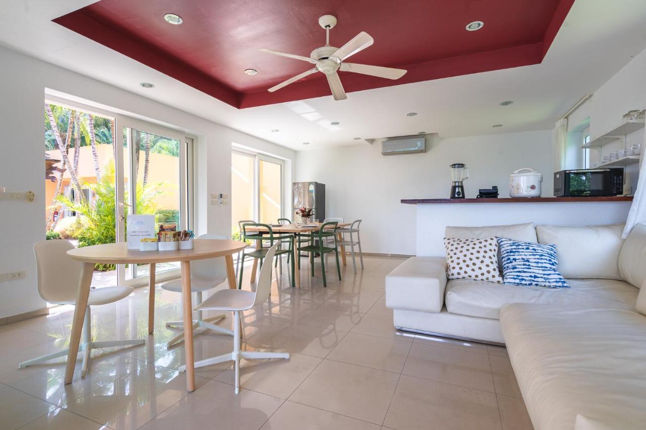 Coral Cove Beachfront - *