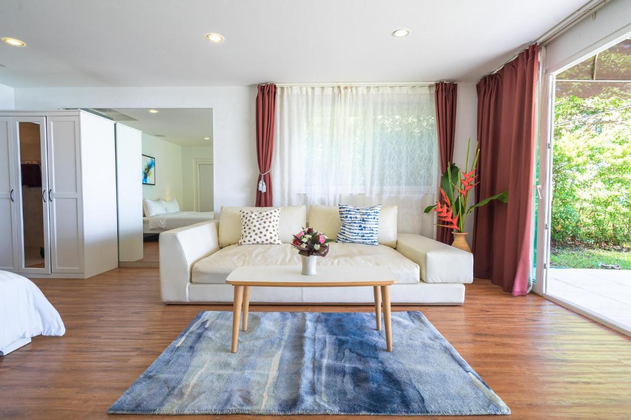 Coral Cove Beachfront -