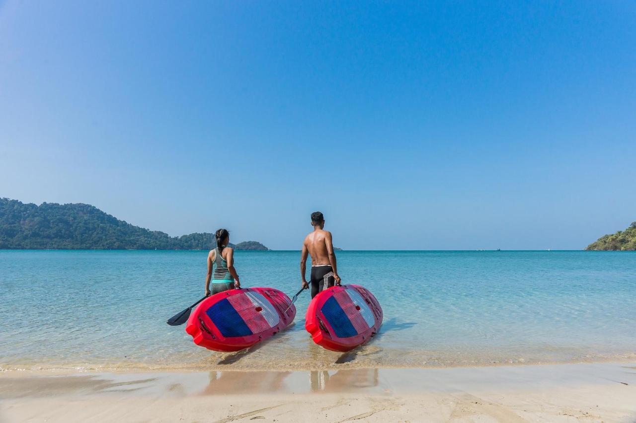 Villa Coral Cove Beachfront - *